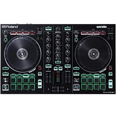 Imagen de Roland controlador de DJ 202 — cuatro decks y dos canales para Serato Lite, el legado las cajas ritmos en un
