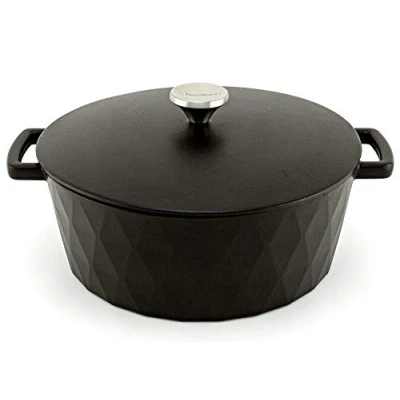 Imagen de HearthStone Cookware Cocotte Diamond de Hierro Fundido Esmaltado, Negro Satinado, 28 cm, 6.9 l. Para Todas las Superficies, incluyendo Inducción y Horno.
