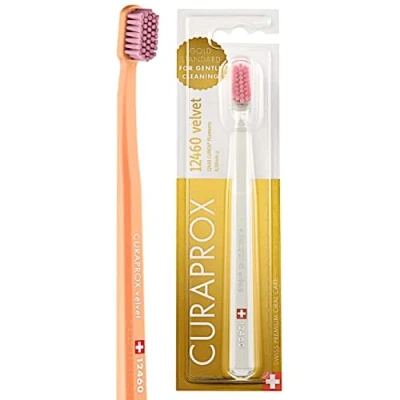 Imagen de Curaprox CS 12460 Cepillo de Dientes Terciopelo Manual Ultra Suave para Adultos con Cerdas CUREN Super Suaves Color Aleatorio