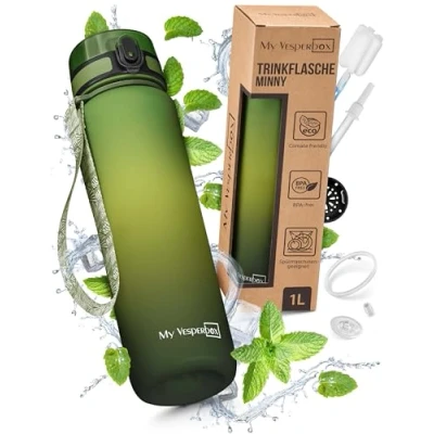 Imagen de My Vesperbox Minny botella infantil a prueba de fugas, 1 L, con pajita o colador, agua ligera Tritan, sin BPA, para guardería, escuela (degradado verde L)