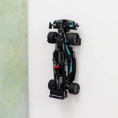 Imagen de Brickify Soporte de pared para Lego 42165 Mercedes AMG F1 W14 E Performance Pull Back Techic Set Fácil instalar Fabricado en el Reino Unido Coche no incluido