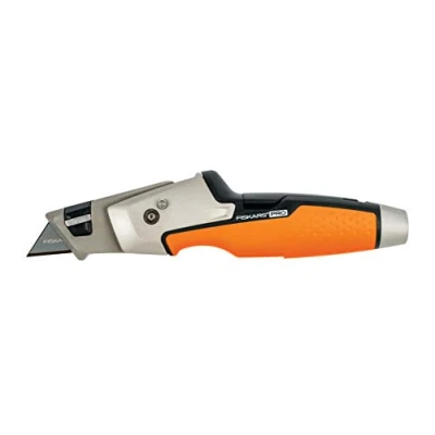 Imagen de Fiskars Cúter universal para pintores CarbonMax, Incluye cuchilla de recambio, 19,1 cm, Negro/Naranja, 1027225