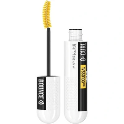 Imagen de Maybellline New York, Máscara de pestañas Colossal Curl Bounce Afterdark, con pigmentos más negros, Volumen + Curvatura, Hasta 24H
