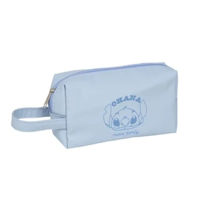 Imagen de Neceser de Viaje Stitch Color Azul Gran Capacidad Almacenamiento Cierre Cremallera Estampado y Ohana Producto Original Diseñado en España