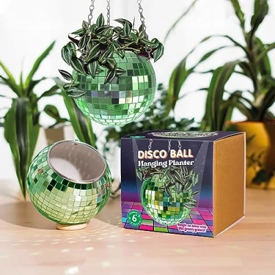 Imagen de Bubblegum Stuff Maceta colgante de bola discoteca verde (6 pulgadas) Macetas colgantes para plantas interior forma esférica con exterior espejado