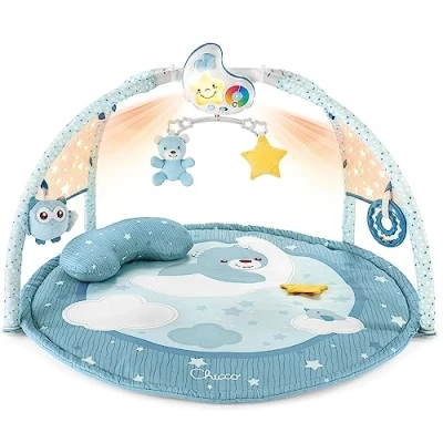 Imagen de Chicco Enjoy Colours, Gimnasio para Bebés 3en1 Azul, Juguete Multifunción Electrónico con Alfombra de Juegos, Estrella Proyector, Luz Nocturna Extraíble y Música Relajante Juguetes Bebé 0+ Meses