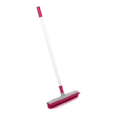 Imagen de Kleeneze KL065315EU Cepillo De Suelo Con Cabezal Caucho Electrostático Borde Esqueegee, Escoba Goma, Utilice Húmedo O Seco, Recoge Pelo Mascotas, Polvo Y Suciedad, Rosa/Gris
