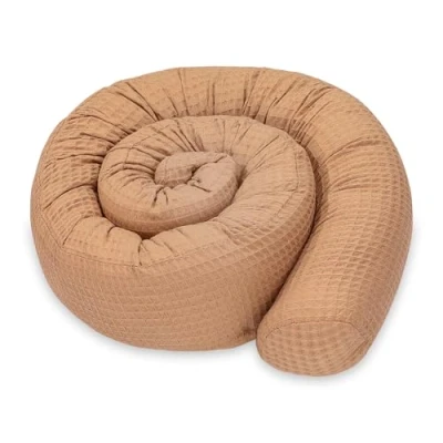 Imagen de Totsy Baby Almohada para Dormir de Lado Algodón 200 cm Gofre cojin Cervical Enrollable Lavable Cojines Grandes el Cuerpo Marrón
