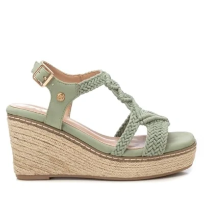 Imagen de XTI Sandalia cierre de hebilla para mujer, color: verde, talla: 41