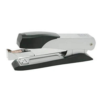 Imagen de Grapadora SAX 140 de carga frontal, para hasta 45 hojas, fabricada en metal robusto, diseño moderno y elegante, dos tipos grapado, compatible con varias grapas