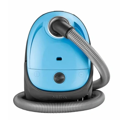 Imagen de Nilfisk Aspiradora One para Suelos y Alfombras Aspirador de Trineo Potente, Compacto Ligero con Filtro HEPA 10 Azul Claro, 3L, 750W (LBB10P05A HB15)