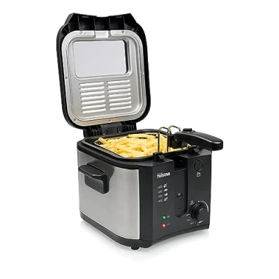 Imagen de Freidora Tristar 2.5 L Volumen Asa Plegable Asas Cool Touch 1600 W FR 6878