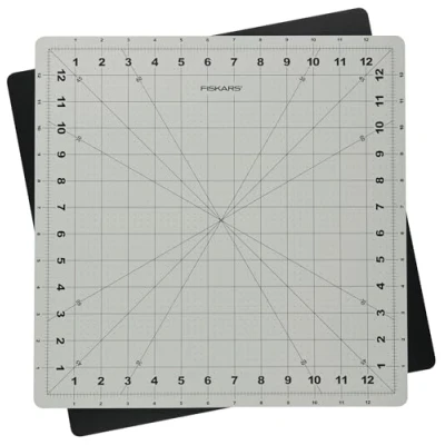 Imagen de Fiskars Alfombrilla de corte giratorio 14 x 14, 1020694