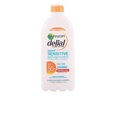 Imagen de Garnier Delial Sensitive Advanced Leche Solar para Pieles Claras, Sensibles e Intolerantes al Sol, Alta Protección IP50+ 400 ml