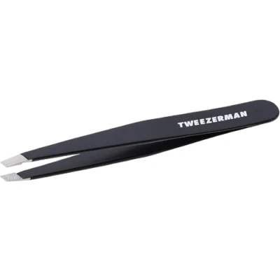 Imagen de TWEEZERMAN pinzas de depilar (puntas inclinadas, para cejas, calidad profesional, acero inoxidable), negras