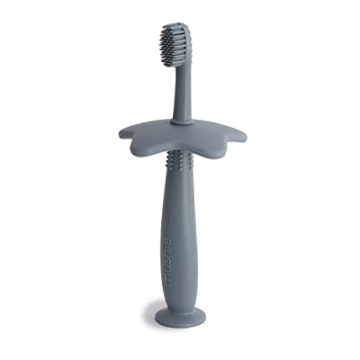Imagen de Mushie Cepillo de Dientes en Forma Estrella para Niños Dental Manual Bebés con Ventosa, 0 6 Años Estimula y Encías, Extrasuave Tradewinds