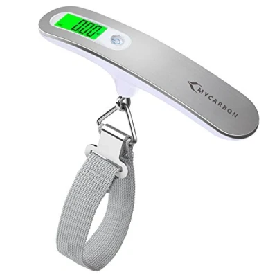 Imagen de MYCARBON Escala del Equipaje Digital 110 lb / 50 kg Capacidad Peso Maletas Báscula LCD Portátil Viaje (Blanco)