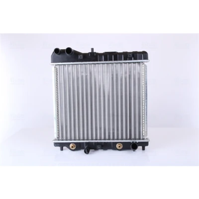 Imagen de NISSENS 68111 Radiador, refrigeración del motor Aluminio 325 378 26 Aletas unidas mecánicamente
