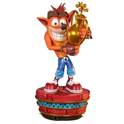 Imagen de First4Figures Crash Team Racing Nitro Fueled (Crash Winner) Resin Statue