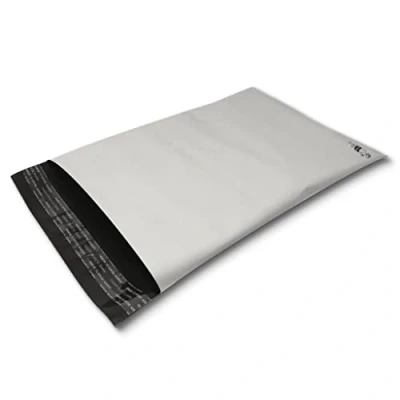 Imagen de 100 sobre de envío plástico 230 x 320 + 45 mm FLAP ripstop blanco opaco