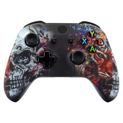 Imagen de eXtremeRate Carcasa para Xbox One S X Accesorios Funda Delantera Protectora de la Placa Frontal Cubierta Antideslizante Control Model 1708 (Tigre y Calavera)