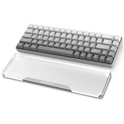 Imagen de MAMBASNAKE Acrylic Wrist Rest Reposamuñecas para Teclado de 65% Compact 68 Teclas, Acrílico Transparente Custom, Patas Goma Antideslizantes, Ergonómico Oficina/Juegos/Laptop/Notebook Plata