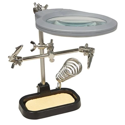 Imagen de McPower Tercera mano con lupa LED Soporte de soldador abrazaderas, esponja, 2 aumentos, ideal para soldadura, control, manualidades