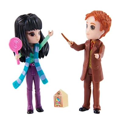 Imagen de Wizarding World Juego de Amistad con Personajes George Weasley y Cho Chang Muñecas 7,5 cm 2 Accesorios Juguetes para niños a Partir 6 años