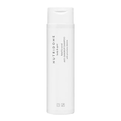 Imagen de Nutridome Champú anticaspa Shampoo Champu Con piroctona olamina Eficaz Hidrata Nutre Aporta volumen Uso diario Seguro para el cabello y cuero cabelludo 250 ml