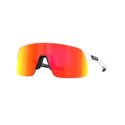 Imagen de Oakley Unisex OO9496 SUTRO LITE S 949602 Gafas de sol O_MATTER Blanco Rojo Cuadrada Normal