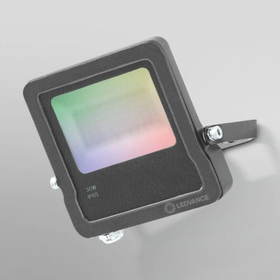 Imagen de LEDVANCE Luz exterior LED inteligente con tecnología WiFi, focos para exterior, colores RGB intercambiables, 30W, fabricada en aluminio gris oscuro, compatible Google y Alexa, SMART+ WIFI FLOOD