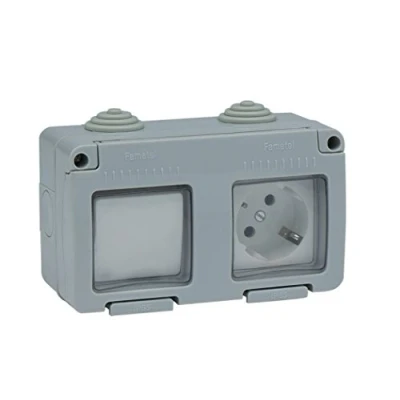 Imagen de Famatel 19033 Conmutador + Base empotrar Serie Garden IP55 Protección Infantil Este Enchufe es a Prueba de Agua Fácil Instalar Producto Aluminio Gris