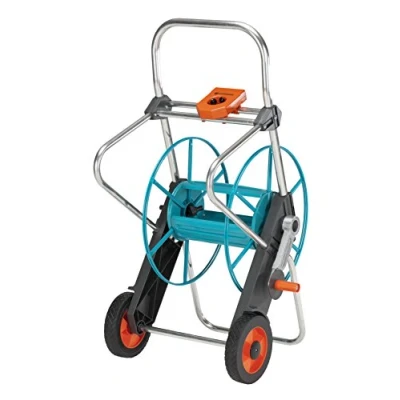 Imagen de Gardena Carro Portamanguera metálico 100 para m de manguera Ø13 mm. Base ancha una mayor estabilidad. Tambor muy resistente.