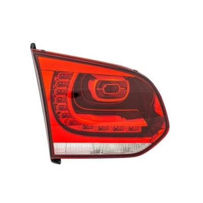 Imagen de HELLA 2SA 010 409 131 Piloto trasero izquierda Parte interior LED, W16W 12 oscuro, Rojo con bombilla, portalámparas VOLKSWAGEN: GOLF 6