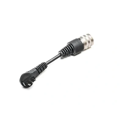 Imagen de Juice Connector, Adaptador Tipo L (IT) para Cargador Coche Electrico, Enchufe Portatil Cable de Carga Compatible con el Booster 2 y 3 Air Wallbox