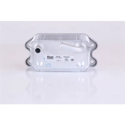 Imagen de NISSENS 90738 Radiador de aceite sin alojamiento del filtro VOLVO: S40 II, C30, V50