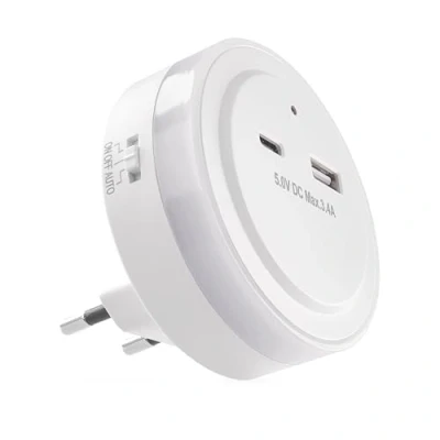 Imagen de EMOS Luz nocturna LED para toma de corriente con salida USB C y A, 5,0 V/3,4 A Interruptor sensor crepuscular orientación habitación infantil, escalera, dormitorio, cocina,