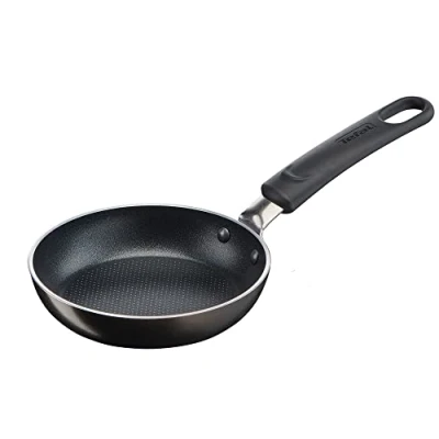 Imagen de Tefal Sartén mini blini B57000 Simple Cook de 12 cm revestimiento antiadherente fácil limpiar cocción segura mango remachado señal térmica negra (no apta para inducción)