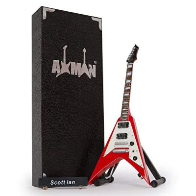 Imagen de Scott Ian Réplica de guitarra en miniatura Regalos musicales Escala ornamental 1/4 hecha a mano Incluye una caja exhibición, etiqueta nombre y soporte