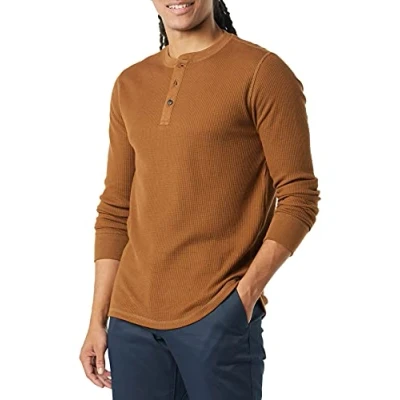 Imagen de Amazon Essentials Camiseta Henley de Panal Abeja Manga Larga con Ajuste Normal Hombre, Marrón Claro, XS