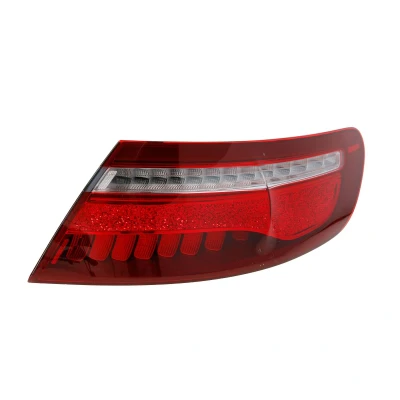 Imagen de ULO 1174002 Piloto trasero derecha Parte exterior LED