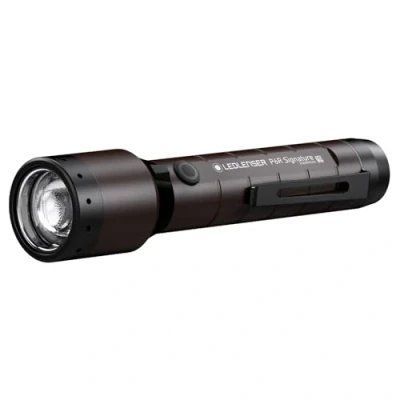 Imagen de Ledlenser Linterna de bolsillo LED P6R Signature Premium, con luz roja, batería litio 18650 recargable, impermeable IP68, 1400 lúmenes, haz 240m, funda para cinturón y estación carga
