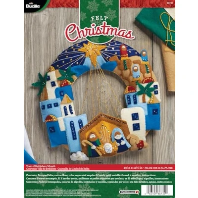 Imagen de Bucilla Felt Applique Wreath Town of Bethlehem Kit de Apliques Fieltro para Corona, Algodón, Multicolor, 29.84x22.86x4.57 cm