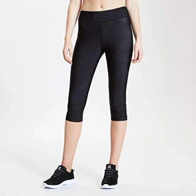 Imagen de Dare 2b Influential Mallas Pirata Deportivas, Tejido Ligero De Secado Rápido, Costuras Planas, Gran Elasticidad Trousers, Mujer, Black Molecular, 10