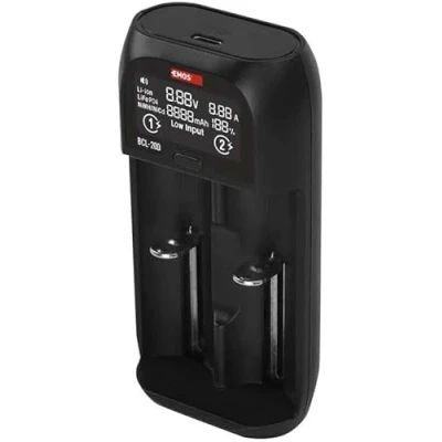 Imagen de EMOS Cargador de batería Universal para Pilas AAA, AA, C, SC/Cargador Inteligente baterías Iones Litio, LiFePO4, NiMH, NiCd + Cable USB 5 V/2 A N9221