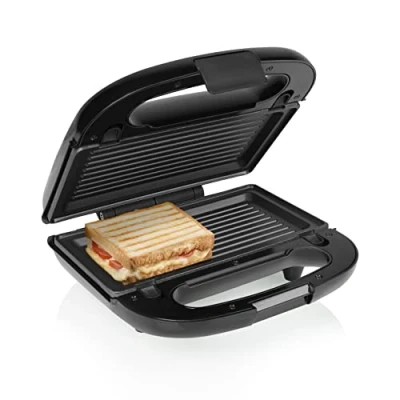 Imagen de Tristar SA 3071 Sandwichera 3 en 1, Placas extraíbles para sándwich, gofres y de parrilla, Revestimiento Antiadherente, asa integrada, cierre seguridad, 750 W