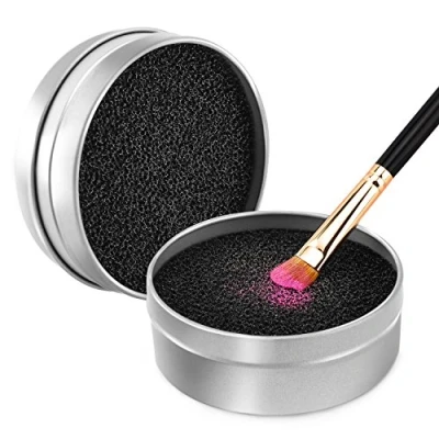 Imagen de Luxspire Limpiador de Pinceles Maquillaje, Caja Esponja para Quitar Residuos Polvos Cosméticos sin Agua, Removedor Color Brocha a Seco, Limpieza Reutilizable Lavable, Plateado