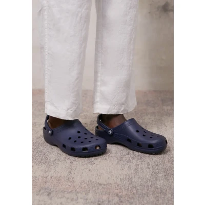 Imagen de Crocs Classic Unisex Zuecos, Talla: 37 38, Navy Zapatos