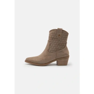 Imagen de XTI Botines camperos, Mujer, Talla: 40, Taupe Zapatos