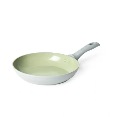 Imagen de Salter BW09277 Earth Sartén de 24cm Revestimiento Cerámico Antiadherente Saludable, Sin PFAS, Para Inducción, Aluminio, Huevos, Fácil Limpieza, PFOA/PTFE, Mango que no Calienta, Verde/Gris